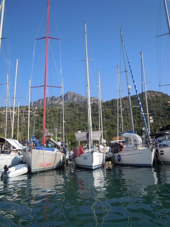 Appartamenti Da Vincenza Santa Maria Navarrese Eksteriør bilde